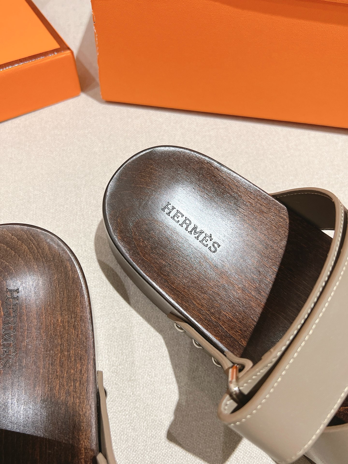 HERMES 01719 HERMES 01719