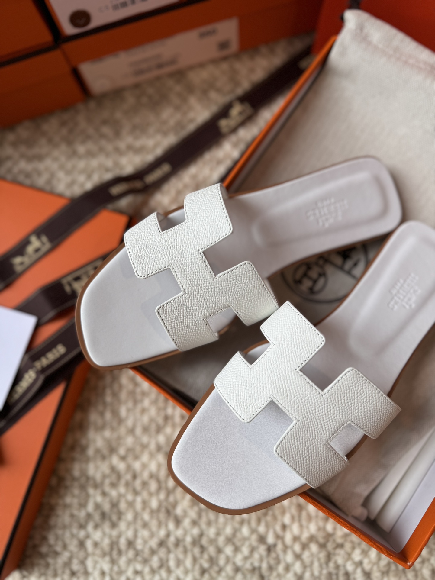 HERMES 01719 HERMES 01719