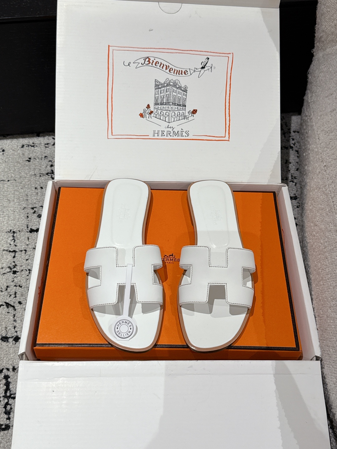 HERMES 01719 HERMES 01719
