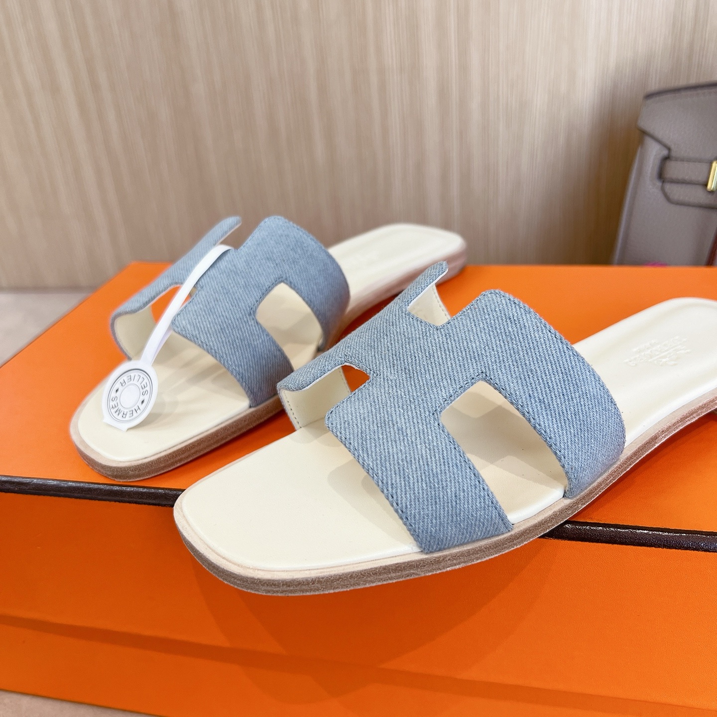 HERMES 01739 HERMES 01739