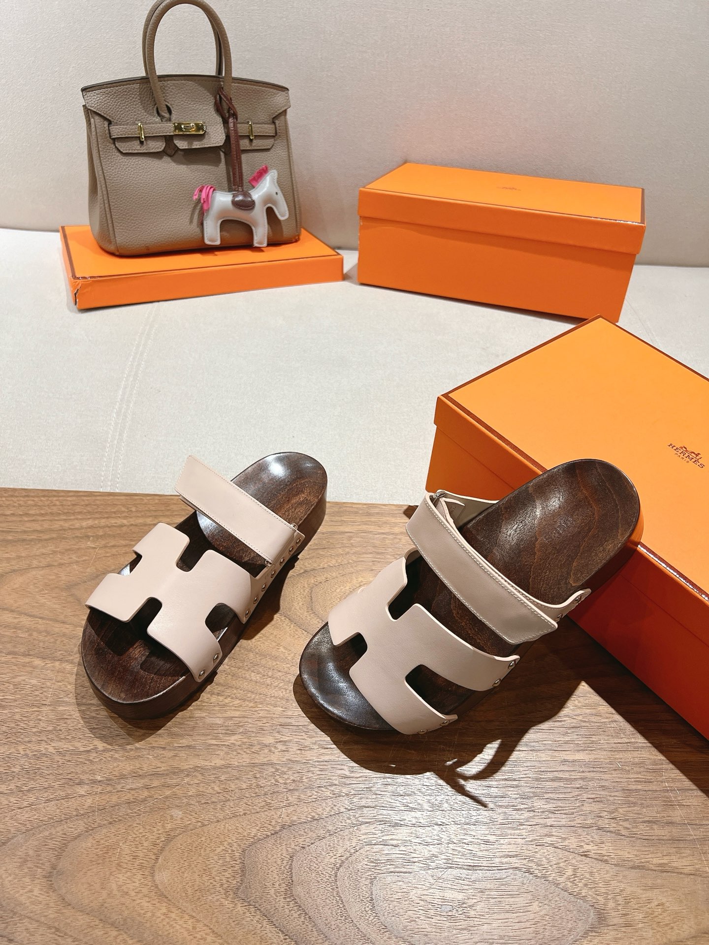 HERMES 01759 HERMES 01759