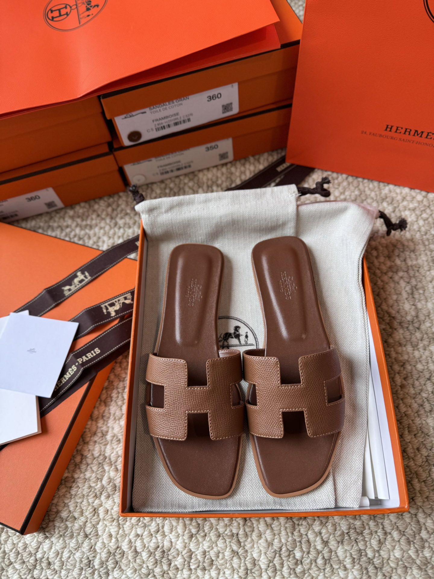 HERMES 01759 HERMES 01759