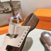 HERMES  01759
