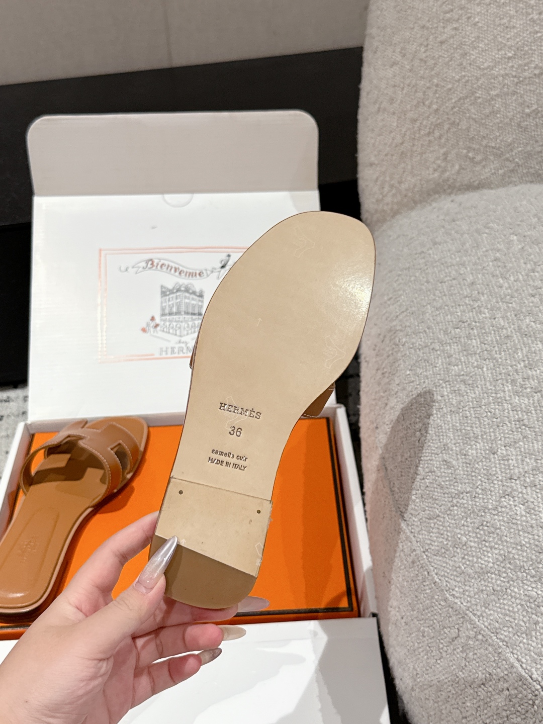 HERMES 01759 HERMES 01759