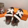 HERMES  01759