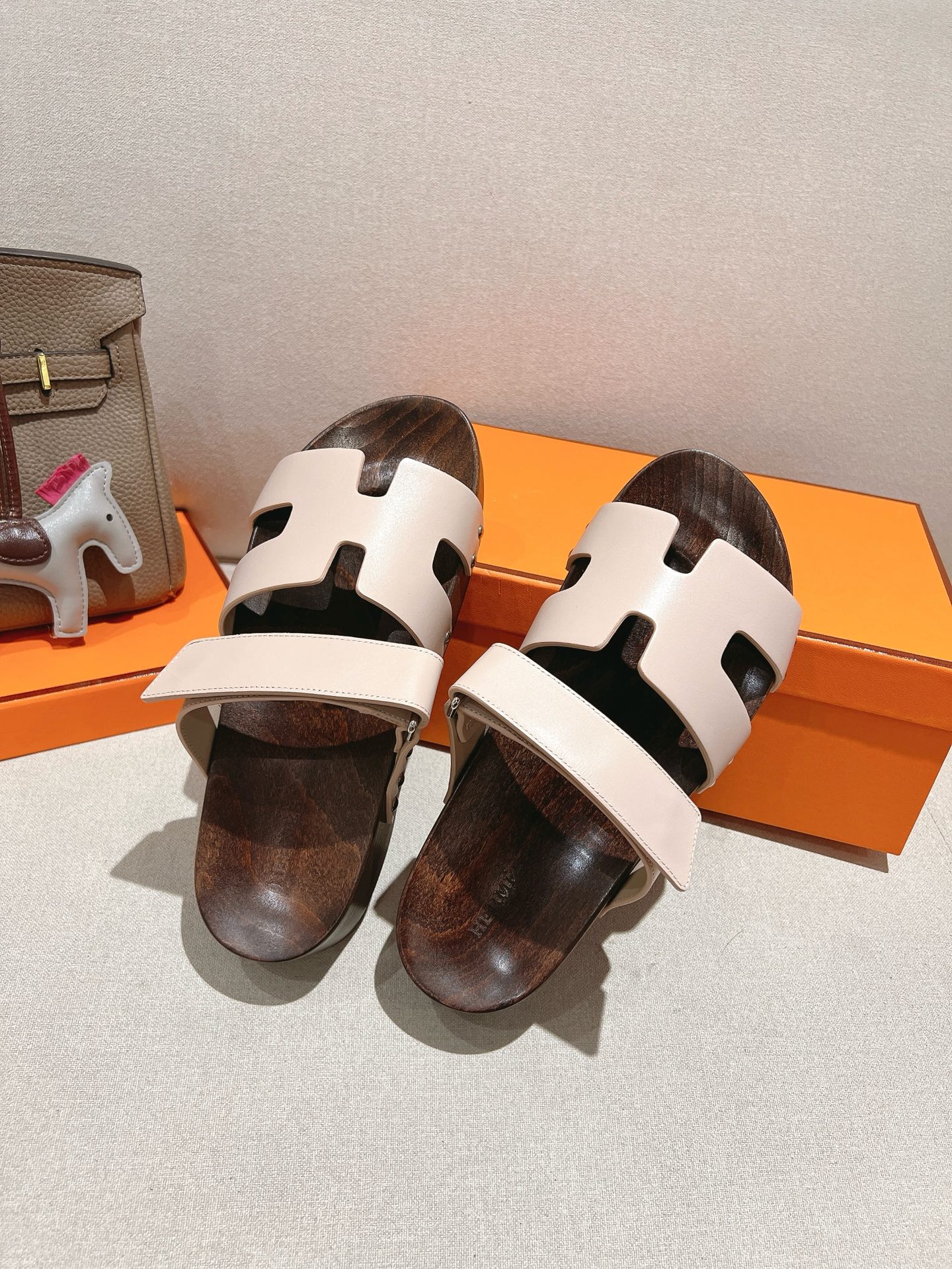 HERMES 01759 HERMES 01759