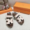 HERMES  01759
