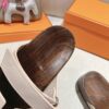 HERMES  01759
