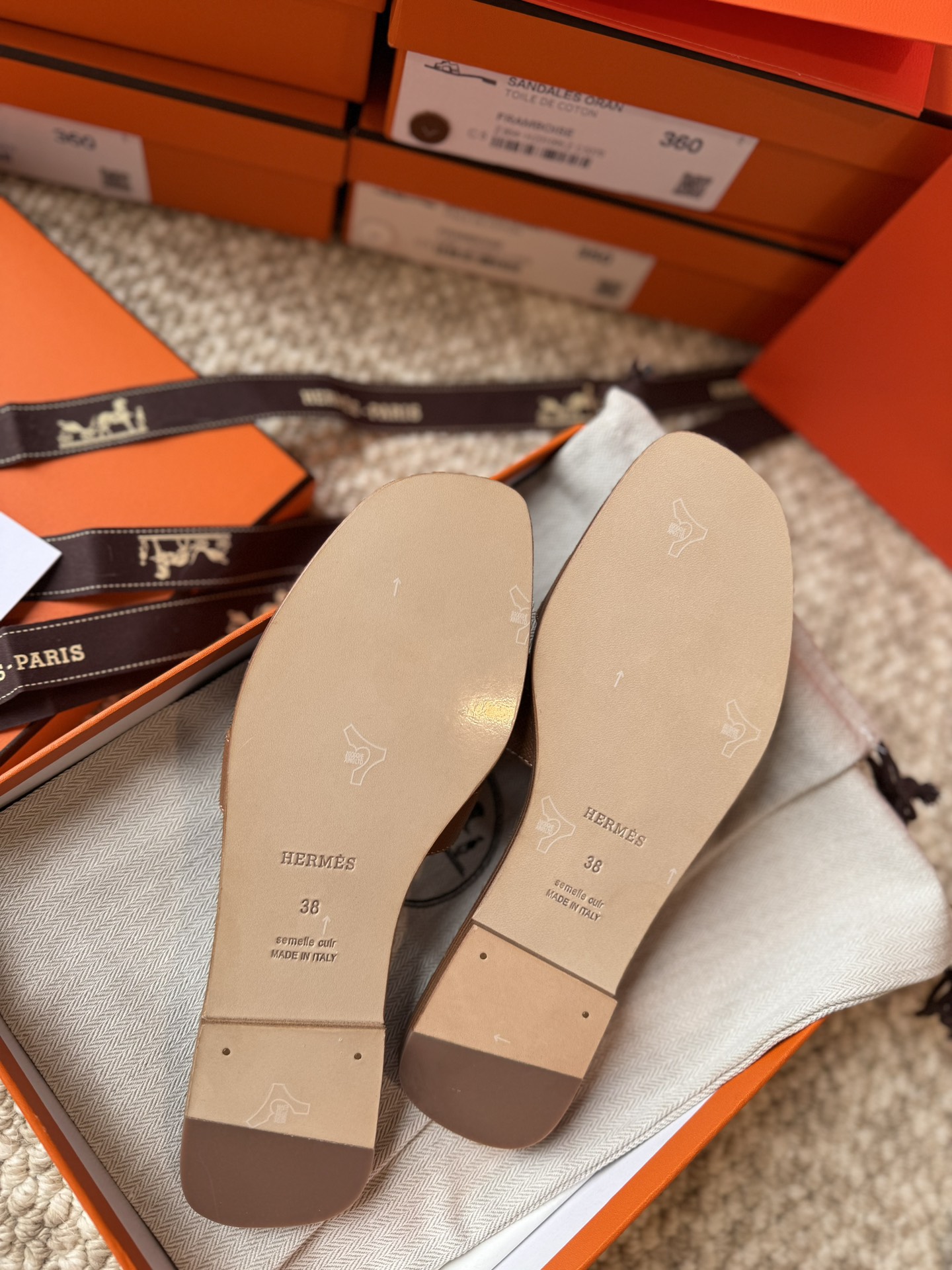 HERMES 01759 HERMES 01759