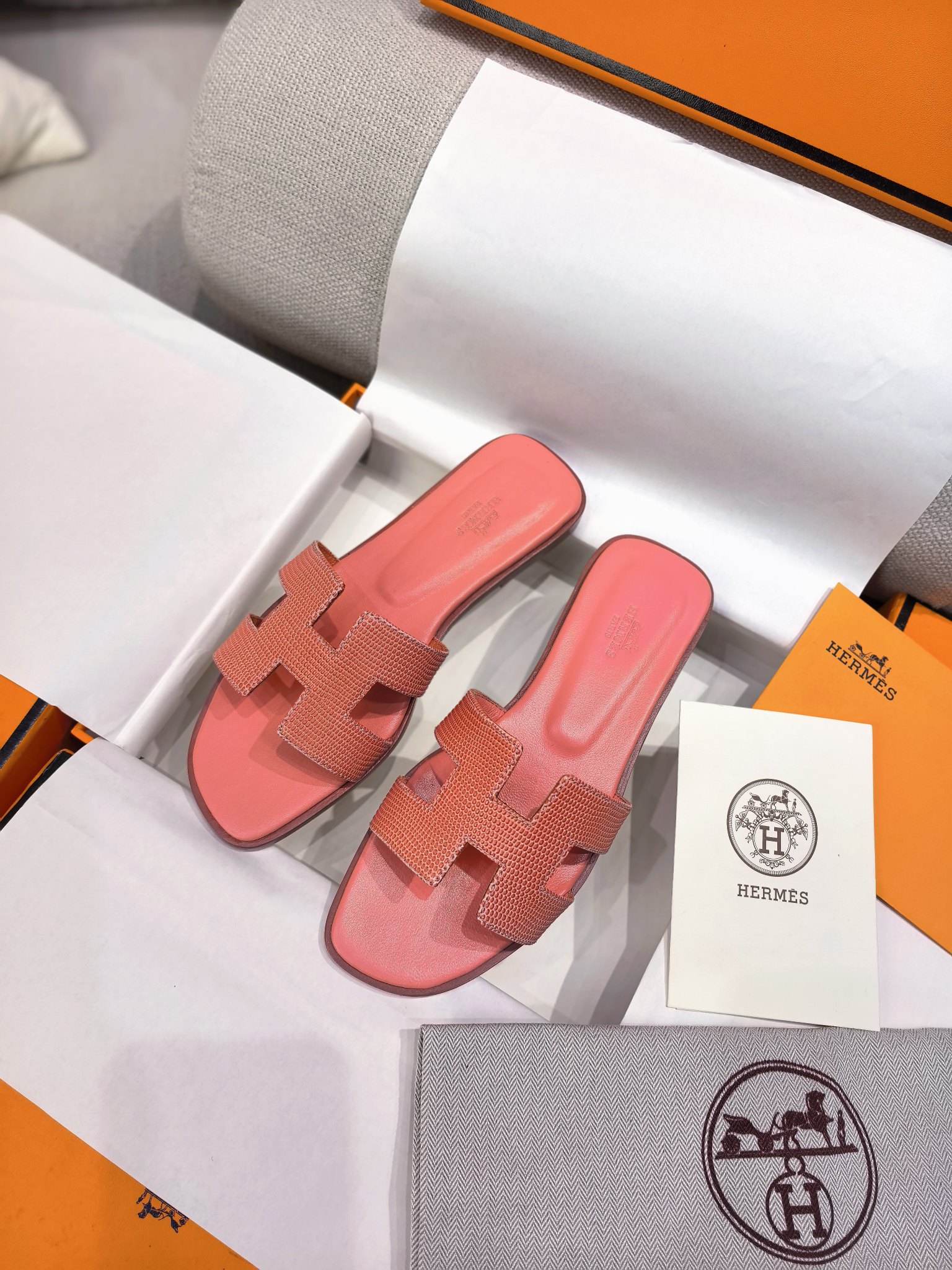 HERMES 01769 HERMES 01769