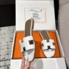 HERMES  01769