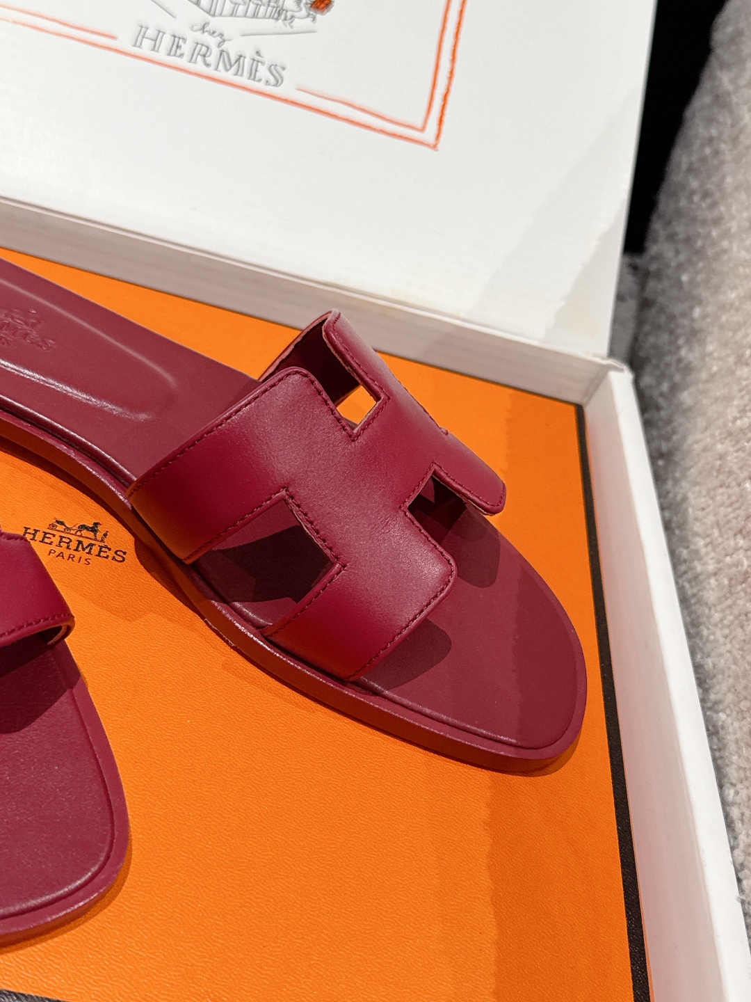 HERMES 01779 HERMES 01779