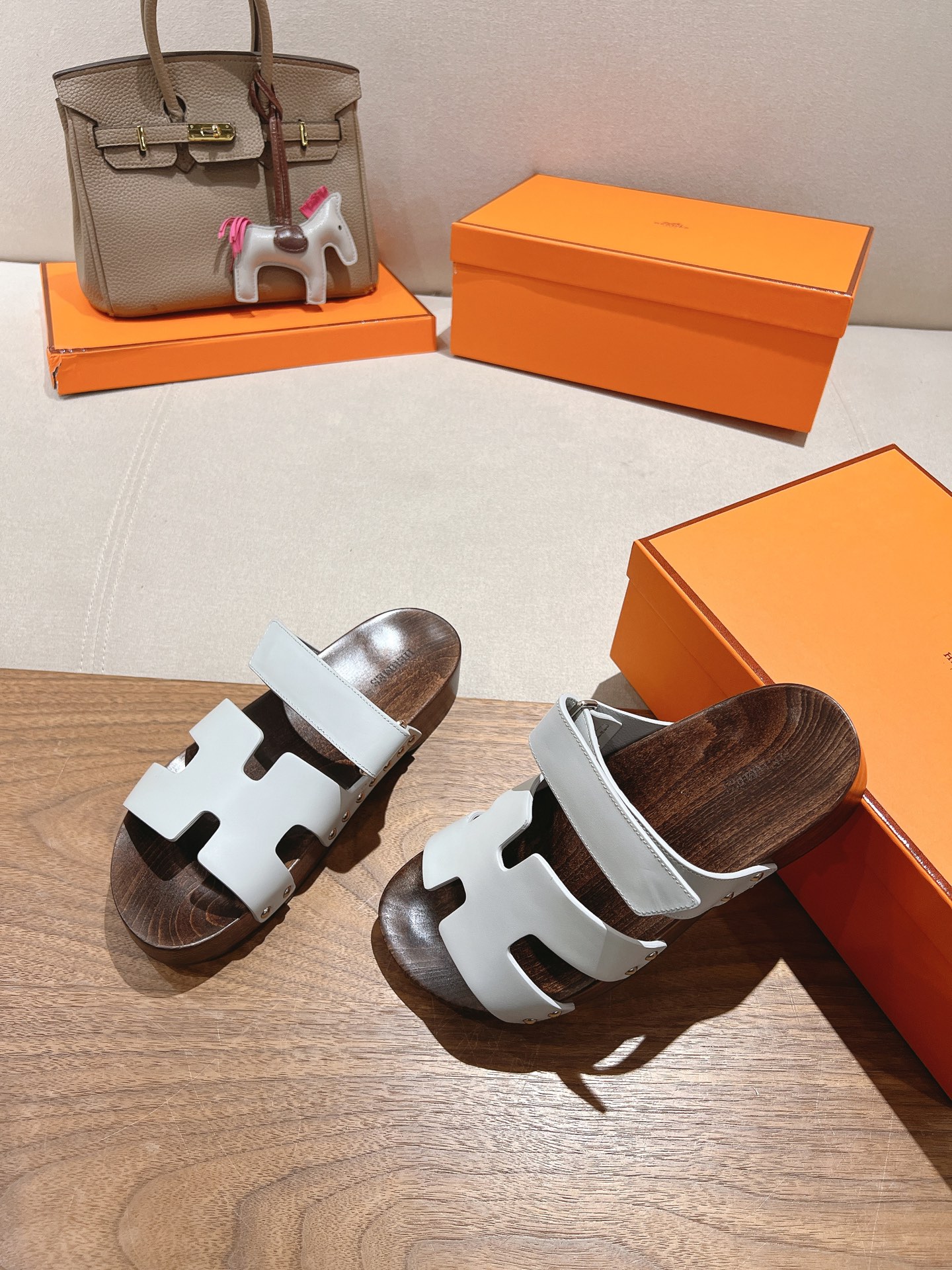 HERMES 01779 HERMES 01779