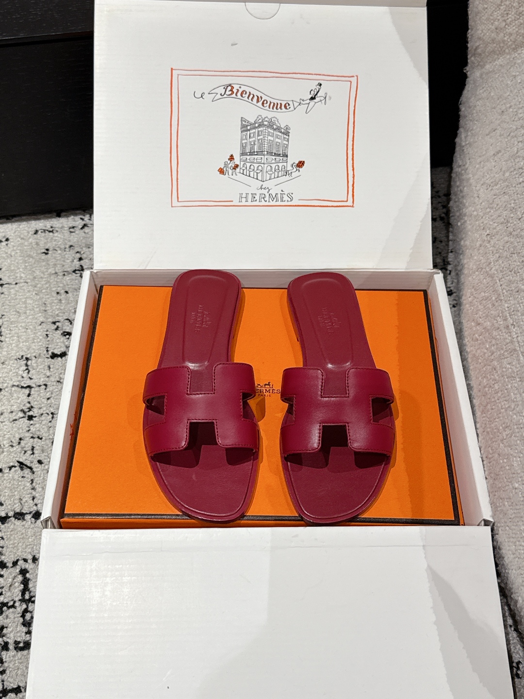 HERMES 01779 HERMES 01779