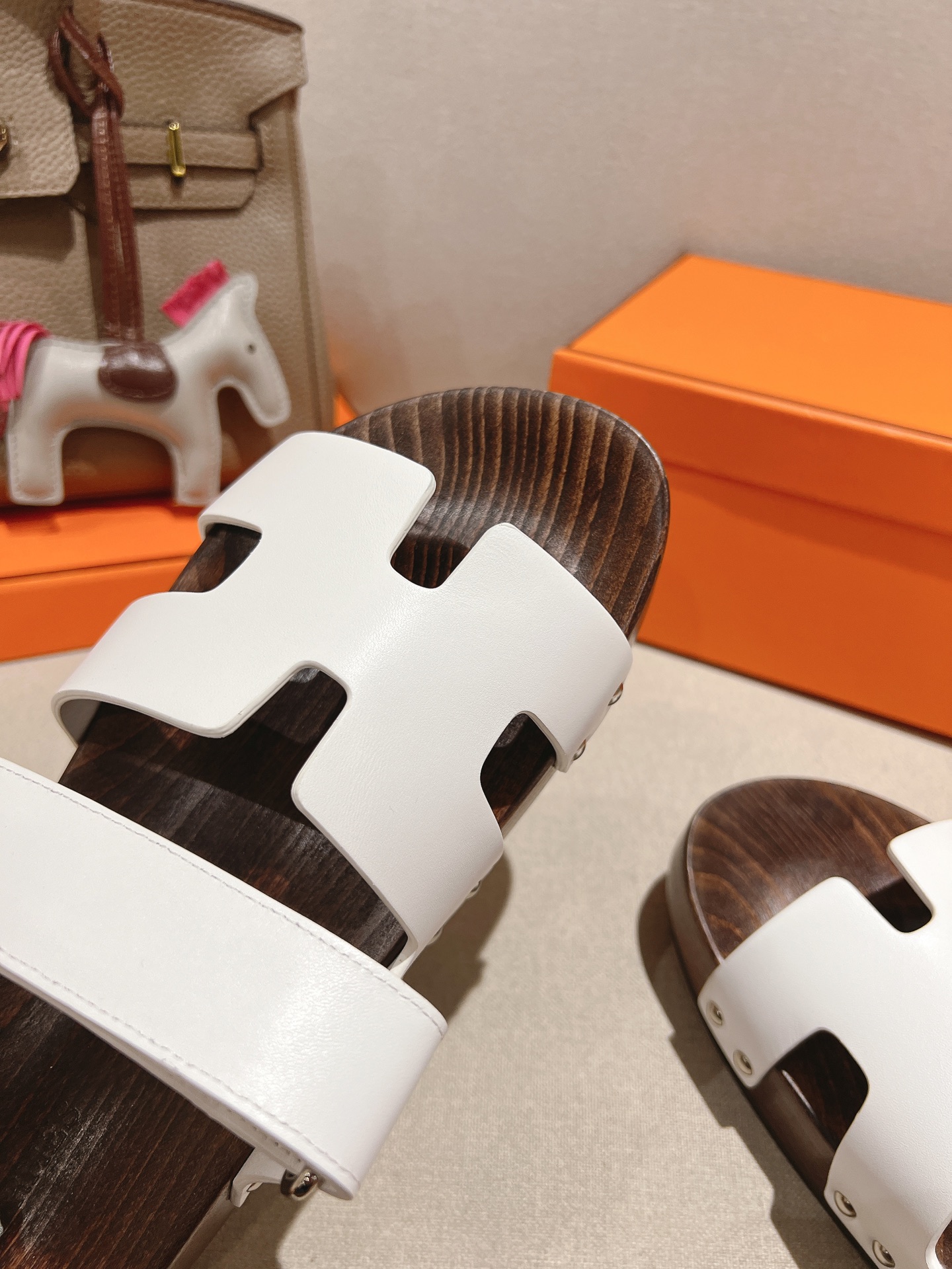 HERMES 01799 HERMES 01799