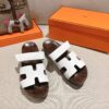 HERMES  01799