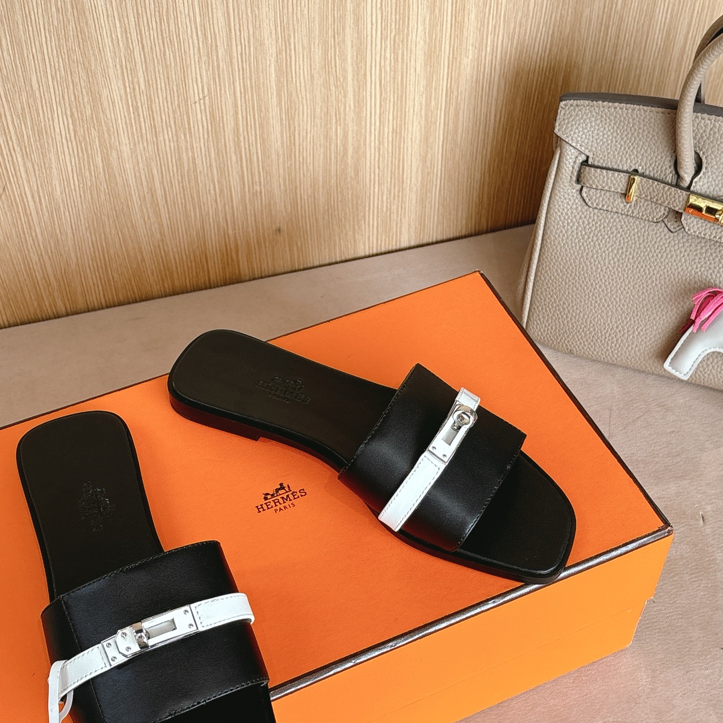 HERMES 01799 HERMES 01799