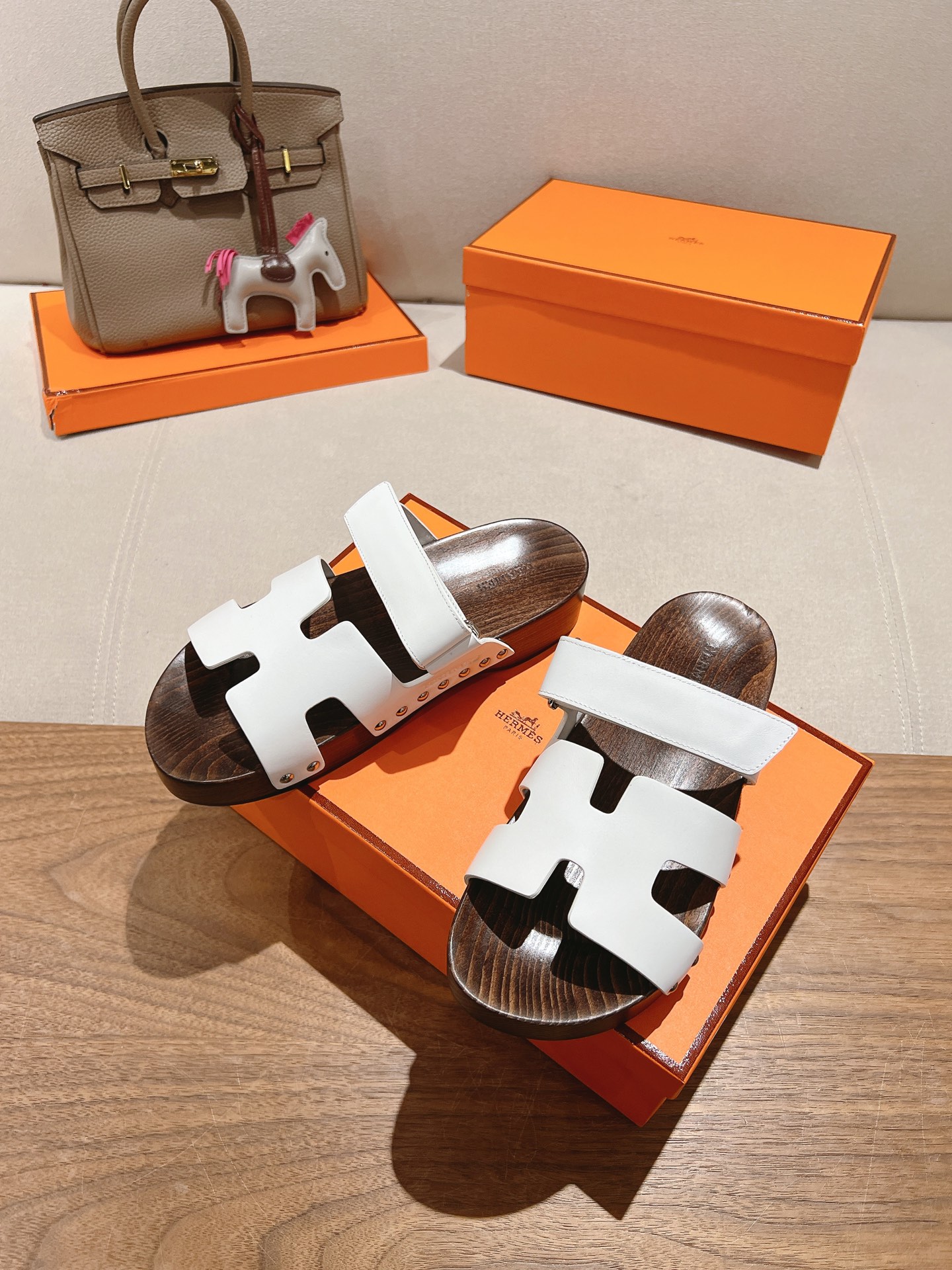 HERMES 01799 HERMES 01799