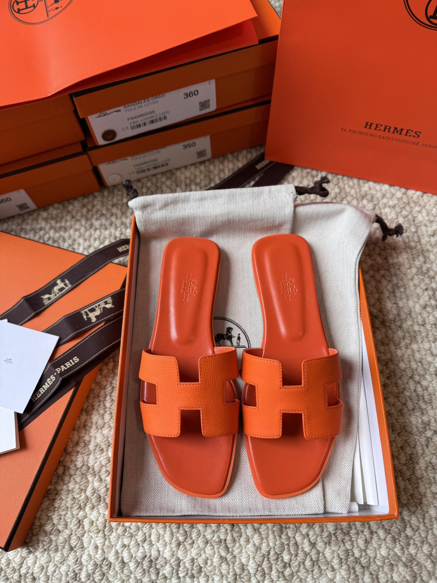 HERMES 01799 HERMES 01799