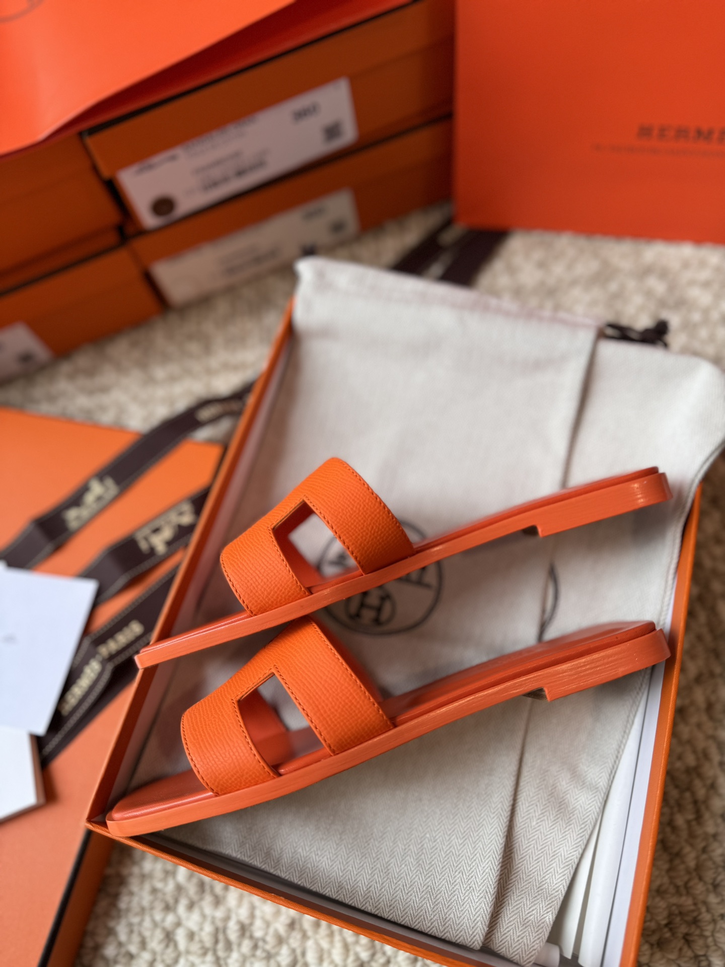 HERMES 01799 HERMES 01799