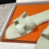 HERMES  01809