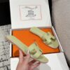 HERMES  01829