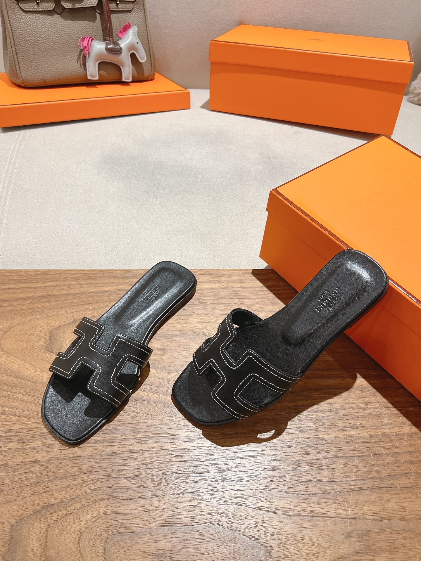 HERMES 01829 HERMES 01829