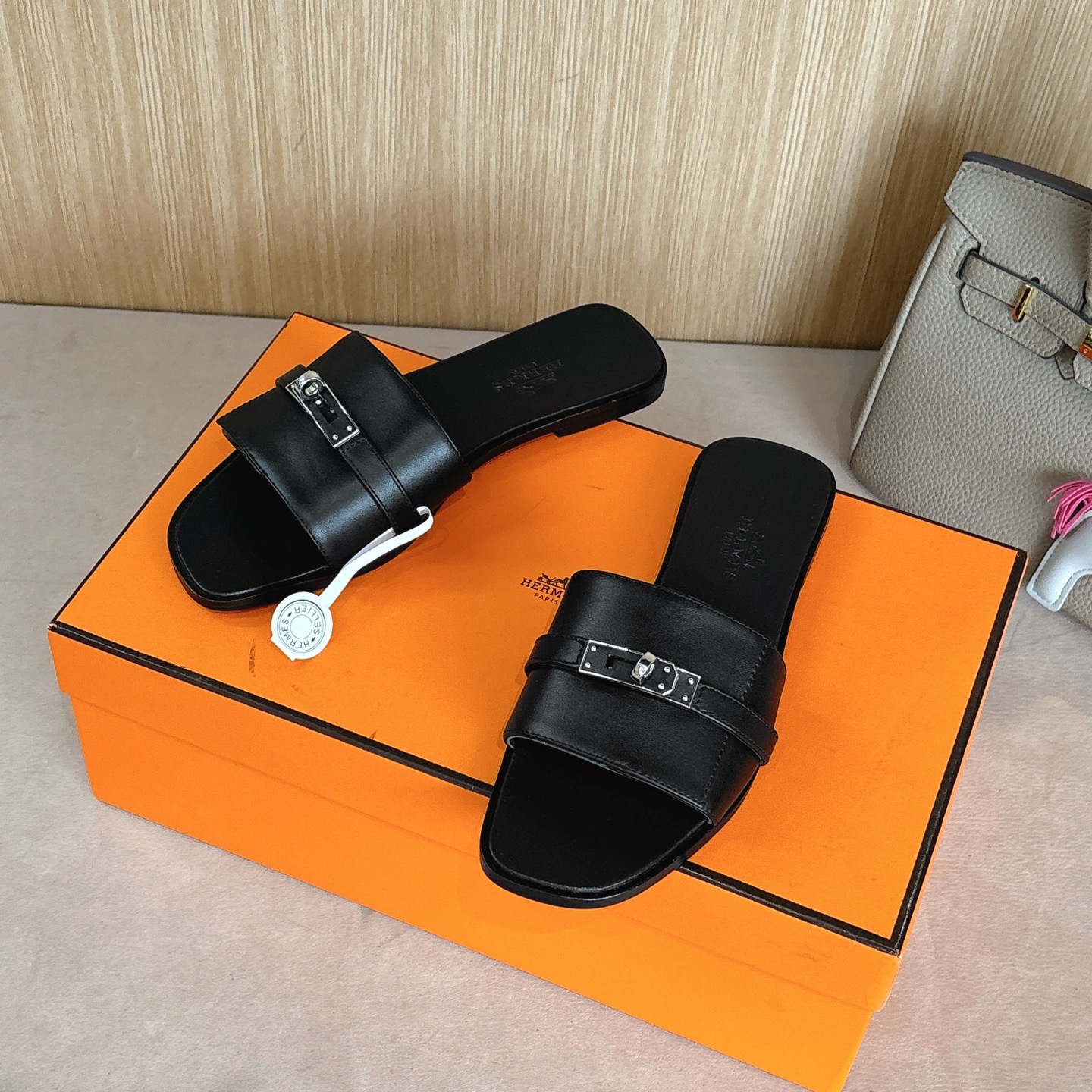 HERMES 01839