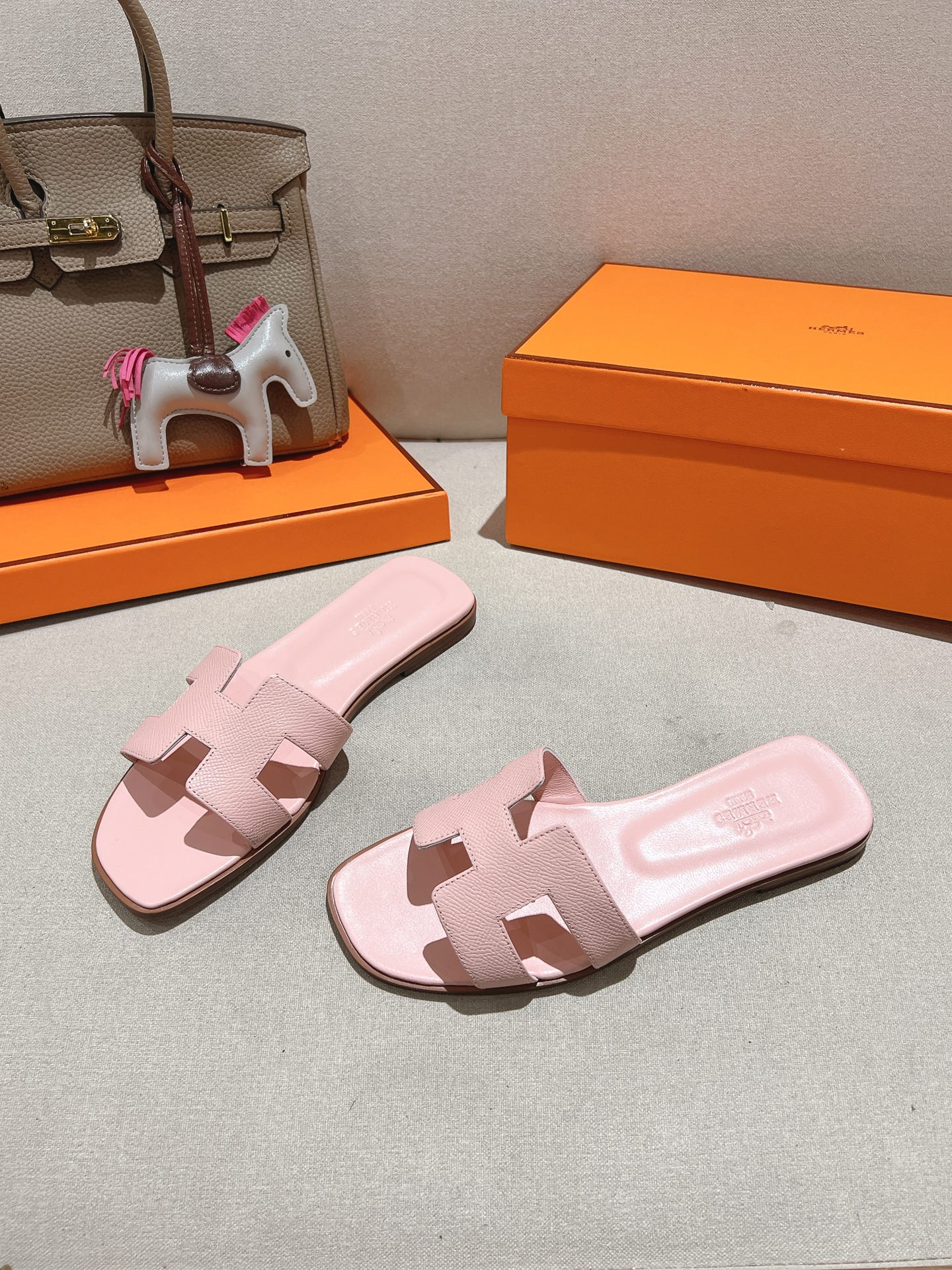 HERMES  01839