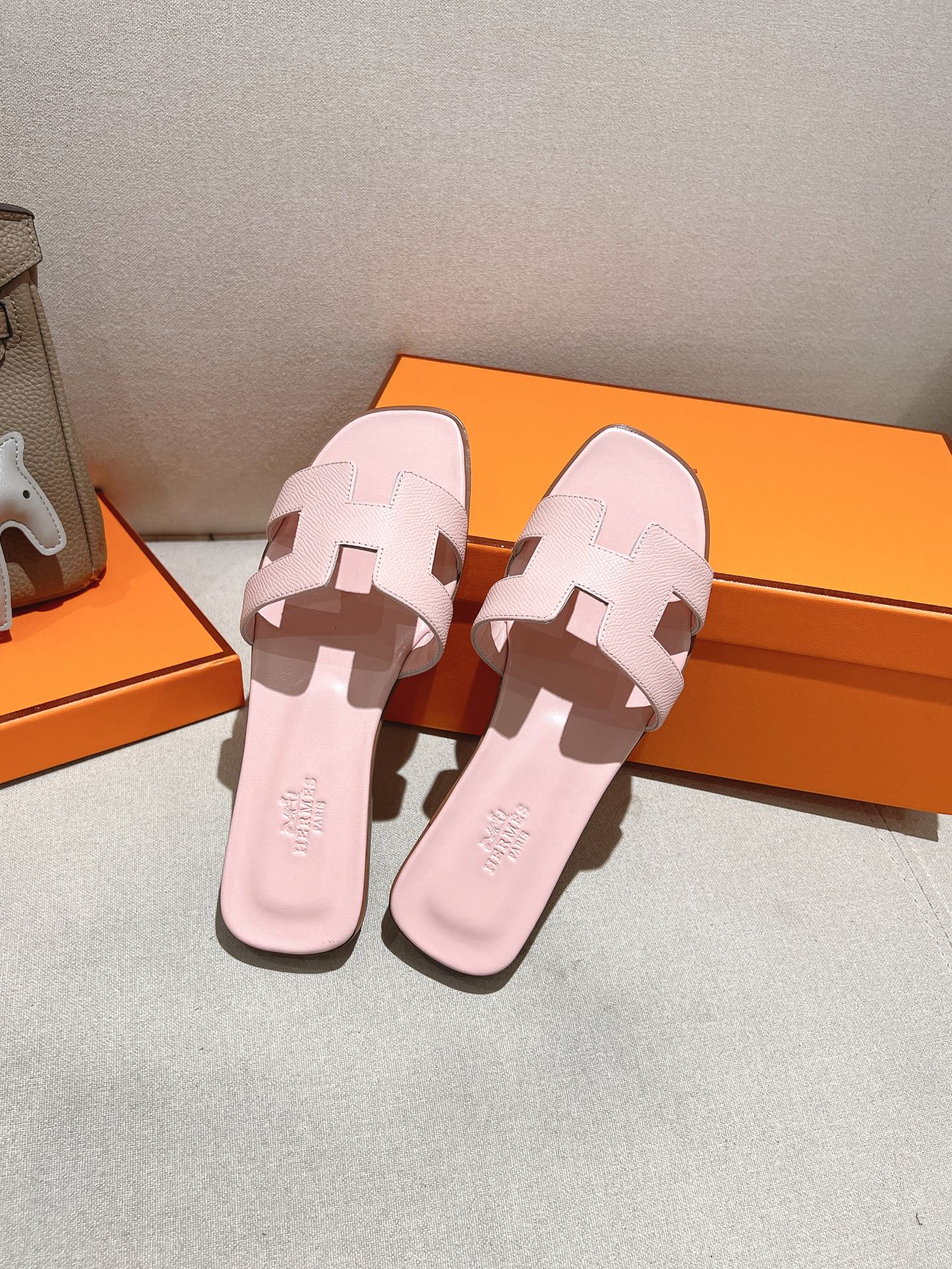 HERMES  01839