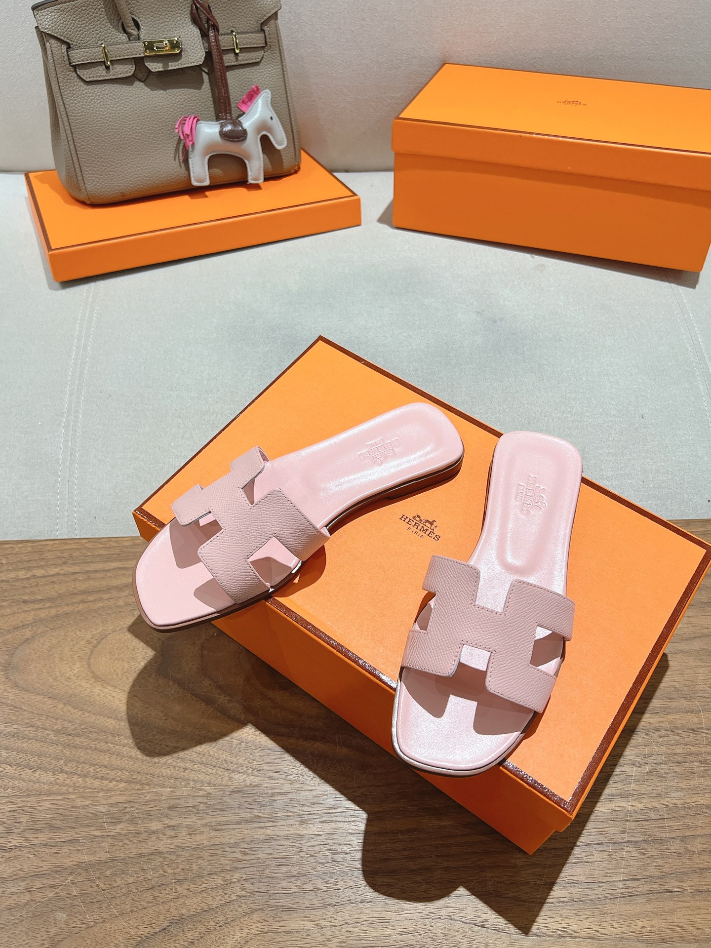HERMES  01839