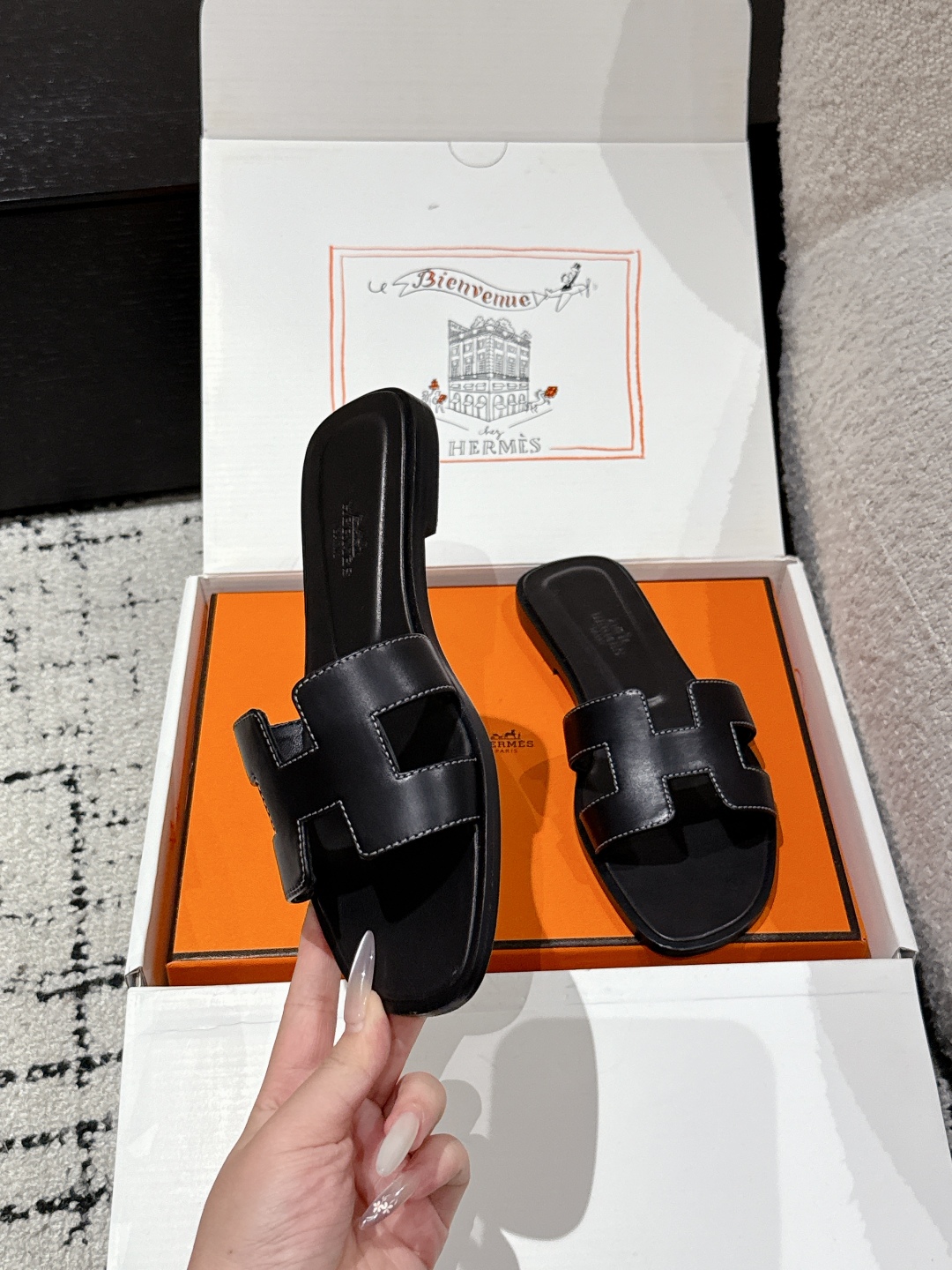 HERMES  01839