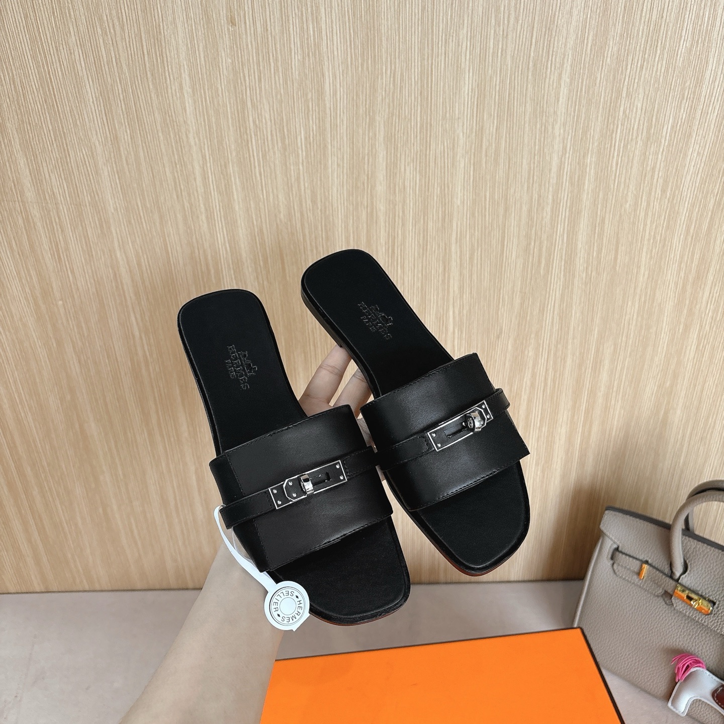 HERMES 01839