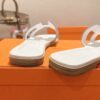 HERMES  01859