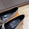 HERMES  01869