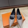 HERMES  01869
