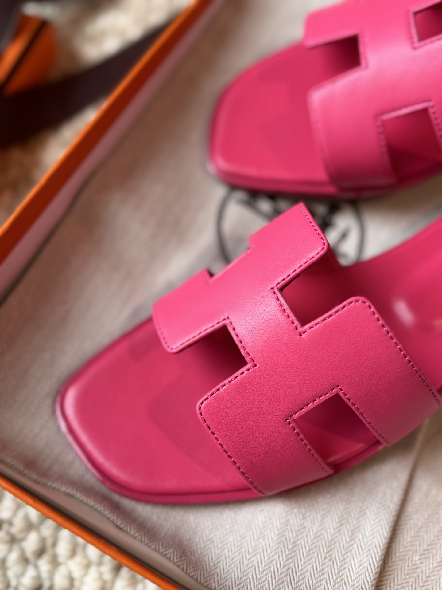 HERMES 01899