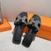 HERMES  01909