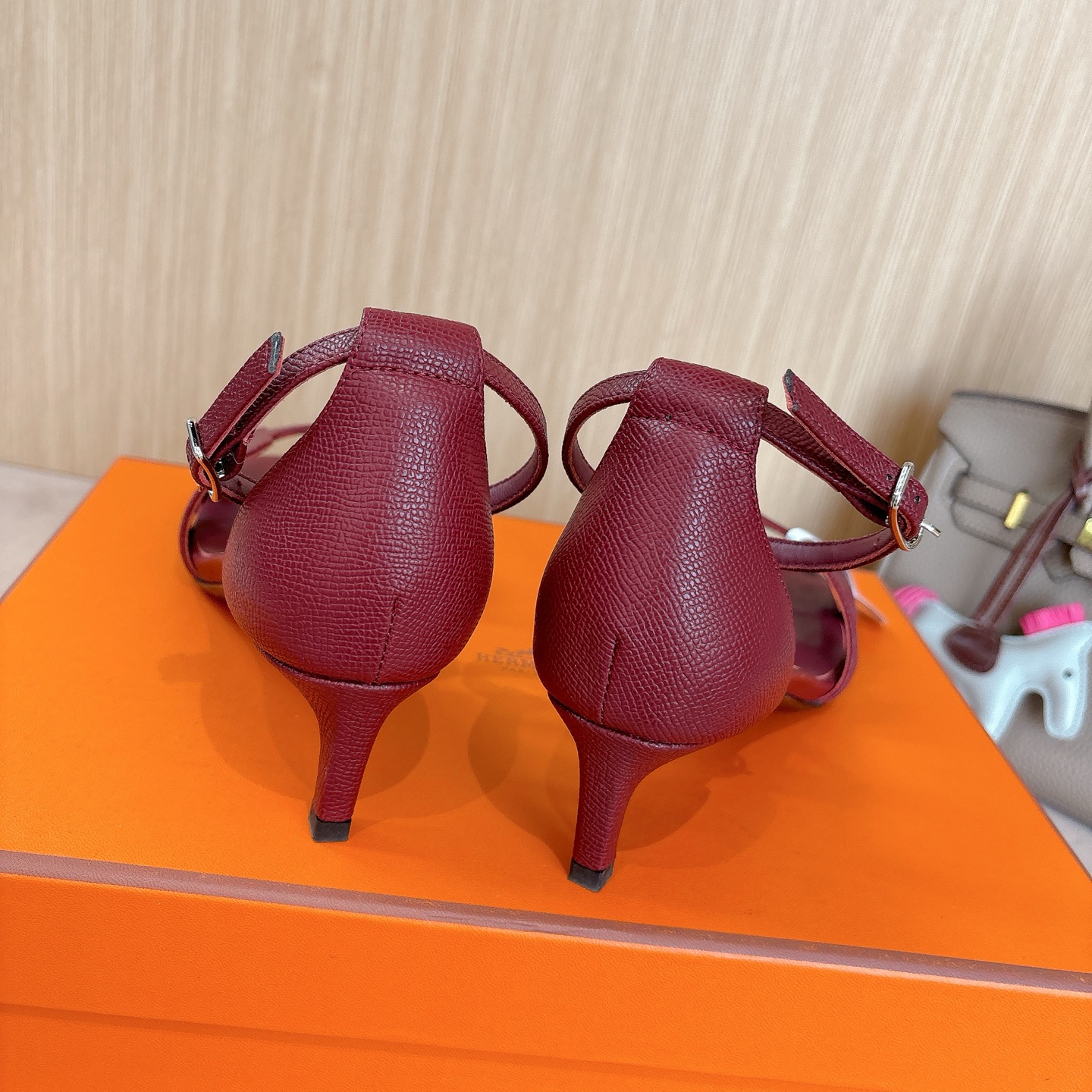 HERMES 01919