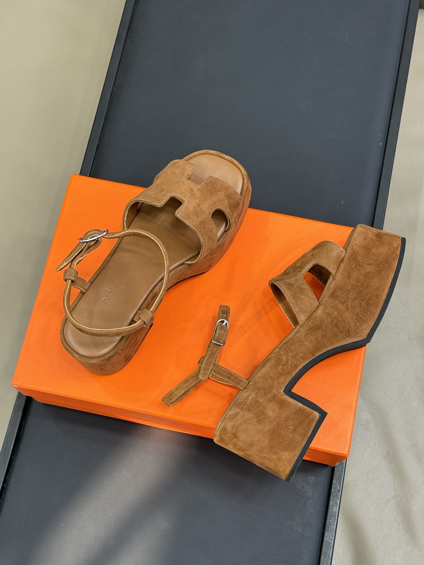 HERMES 01996