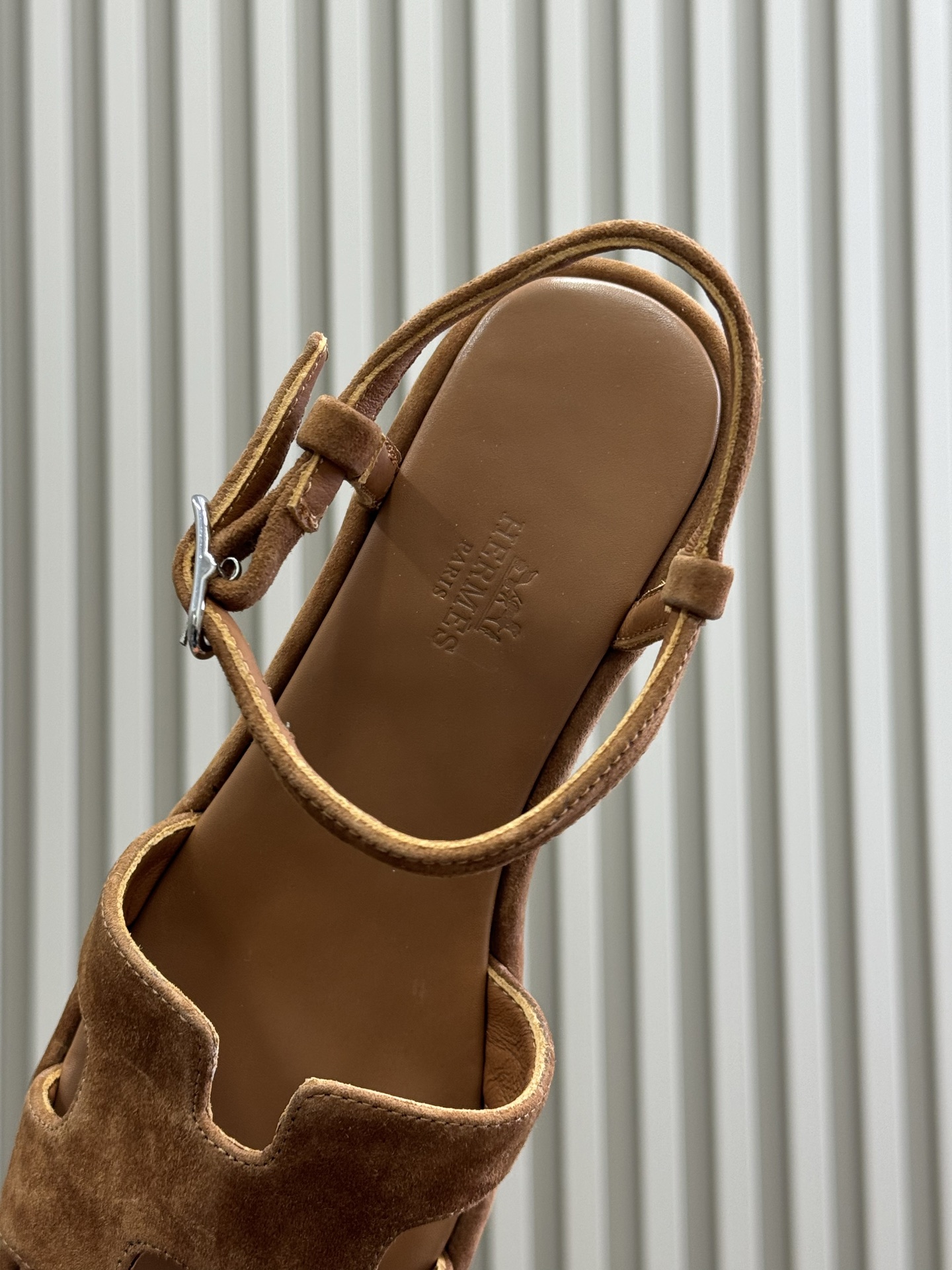 HERMES 01996