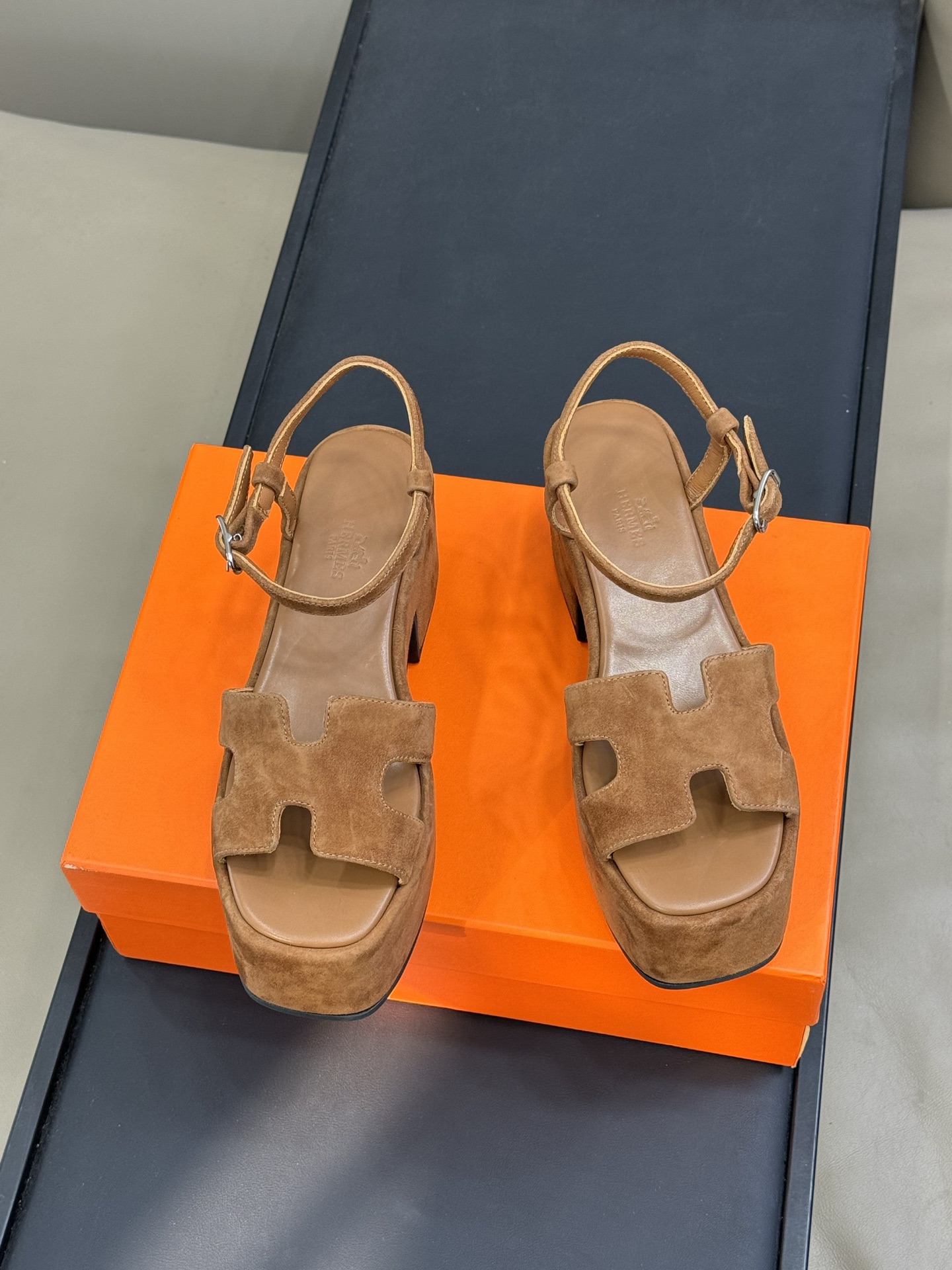 HERMES 01996