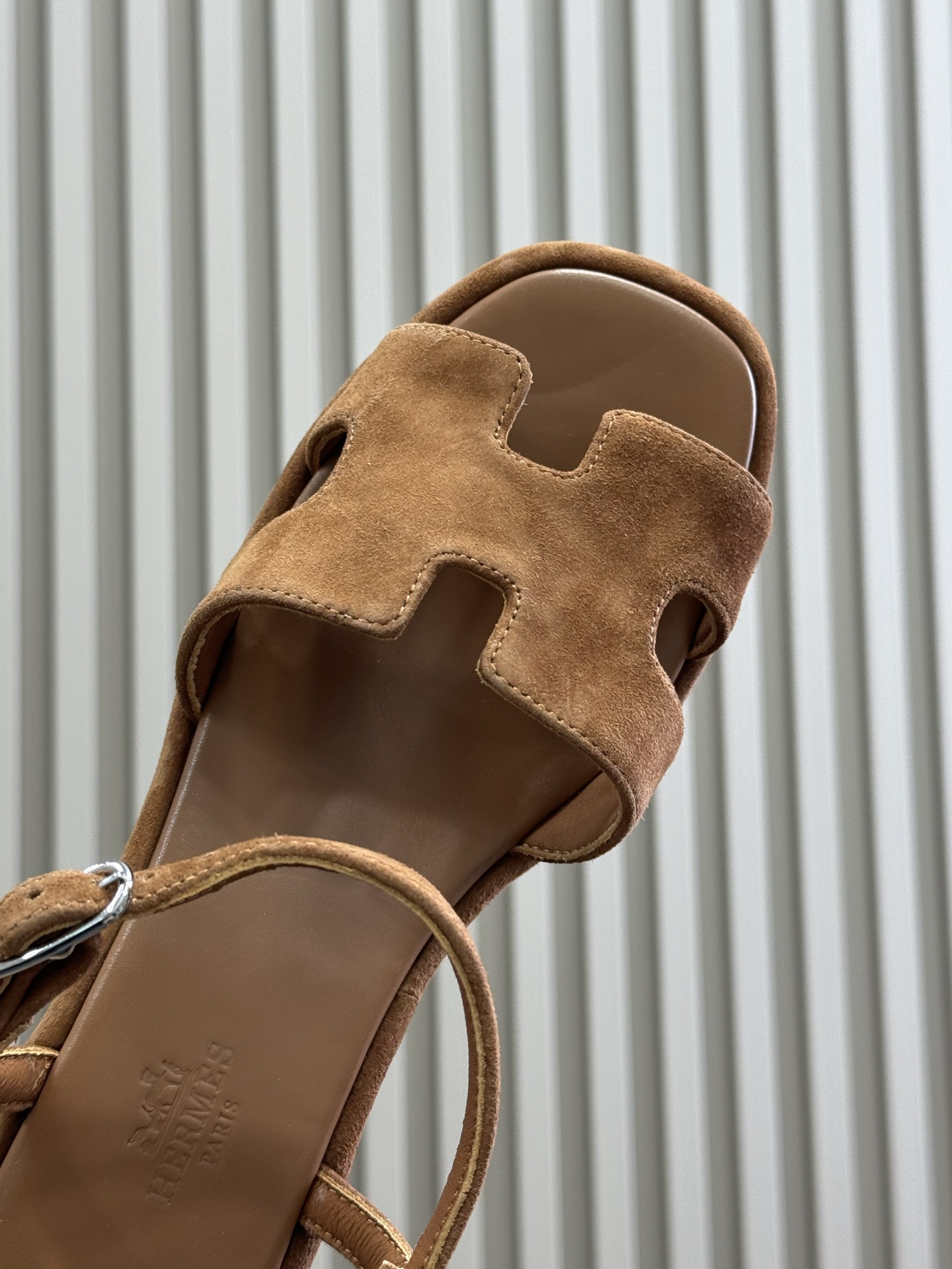 HERMES 01996