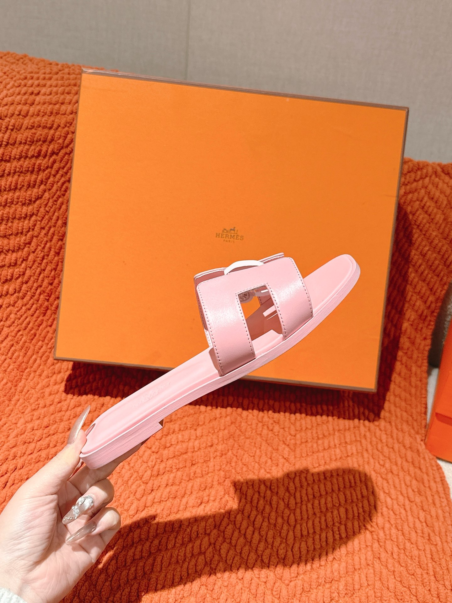 HERMES 02079
