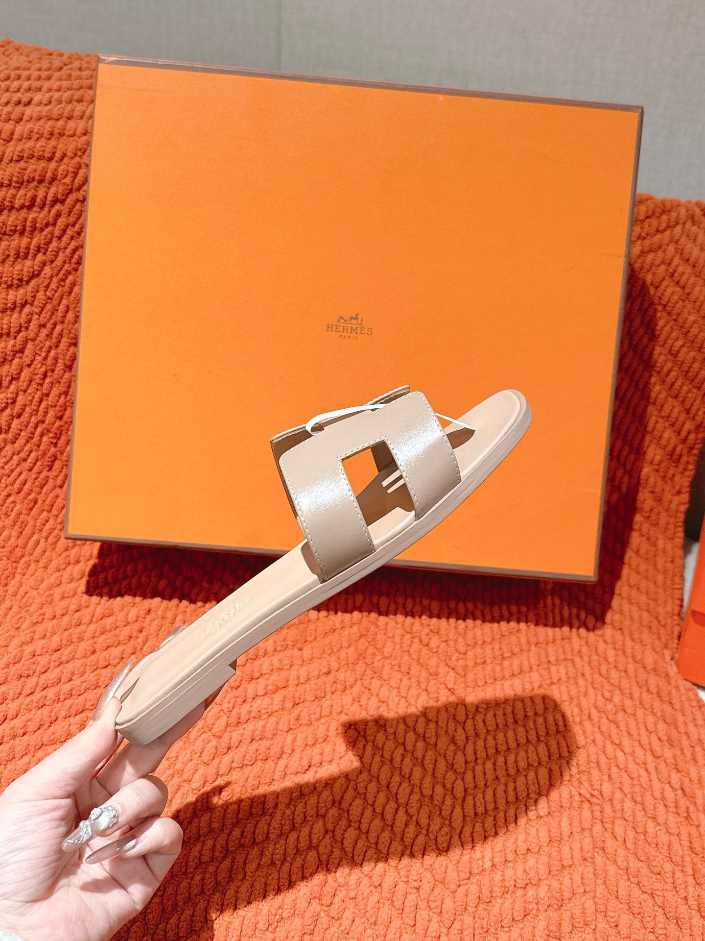 HERMES 02119