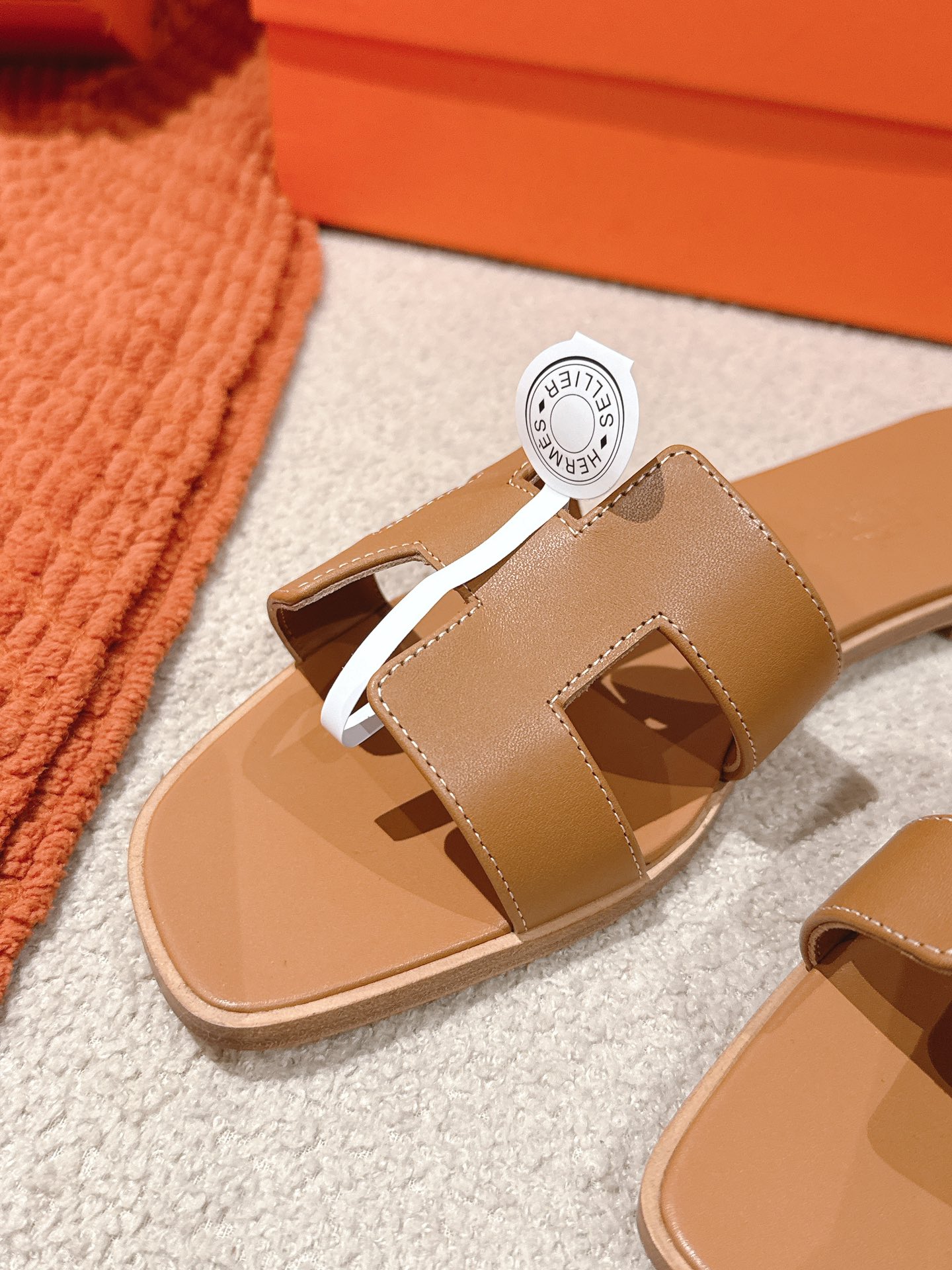 HERMES 02129