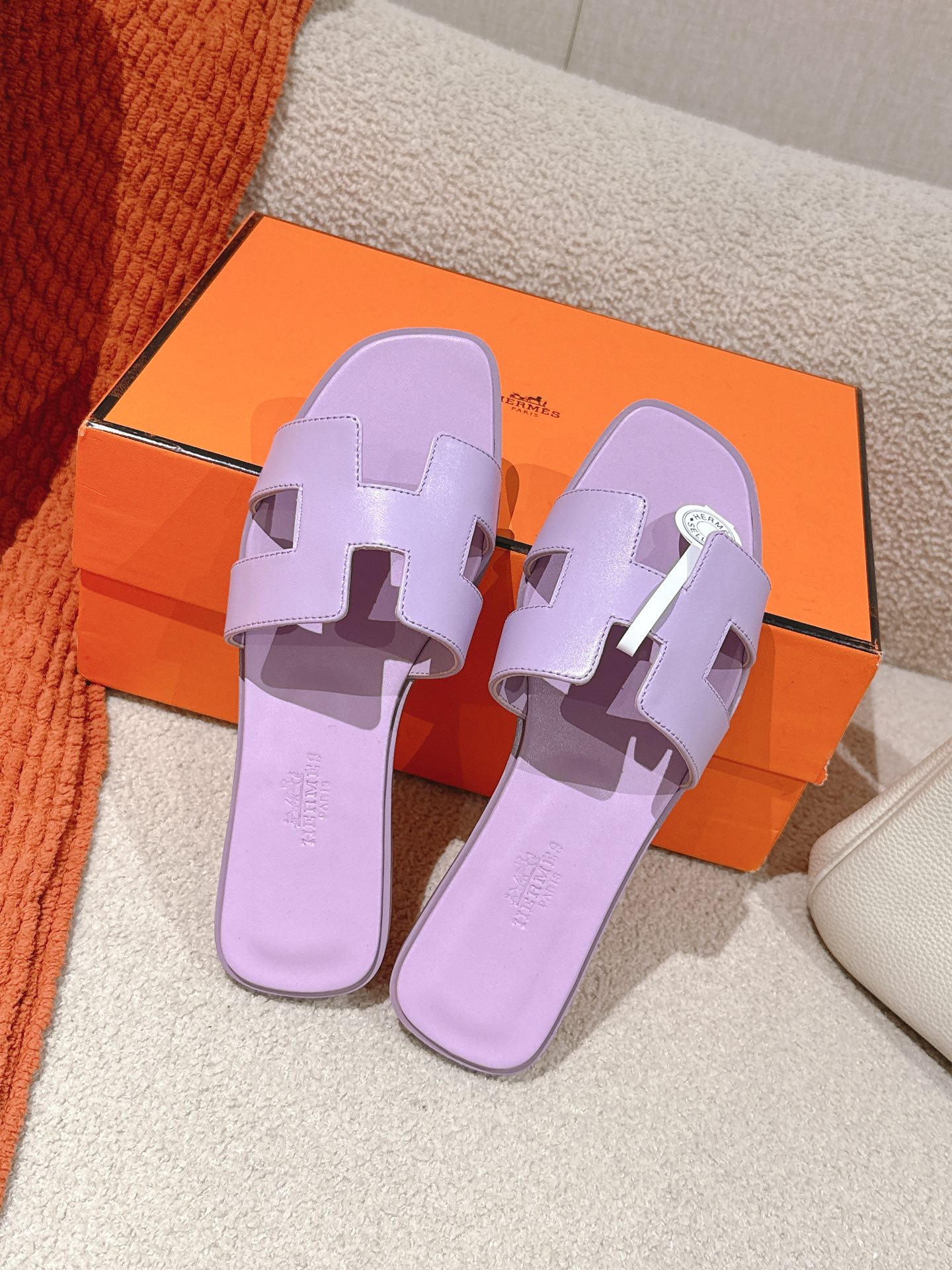 HERMES 02139