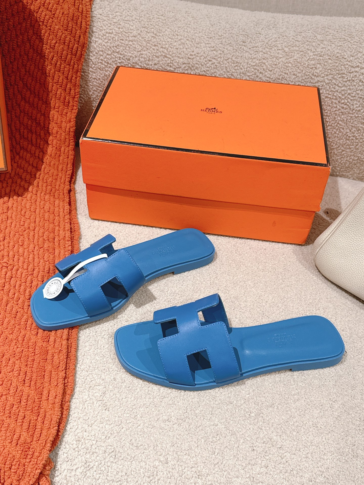 HERMES 02179