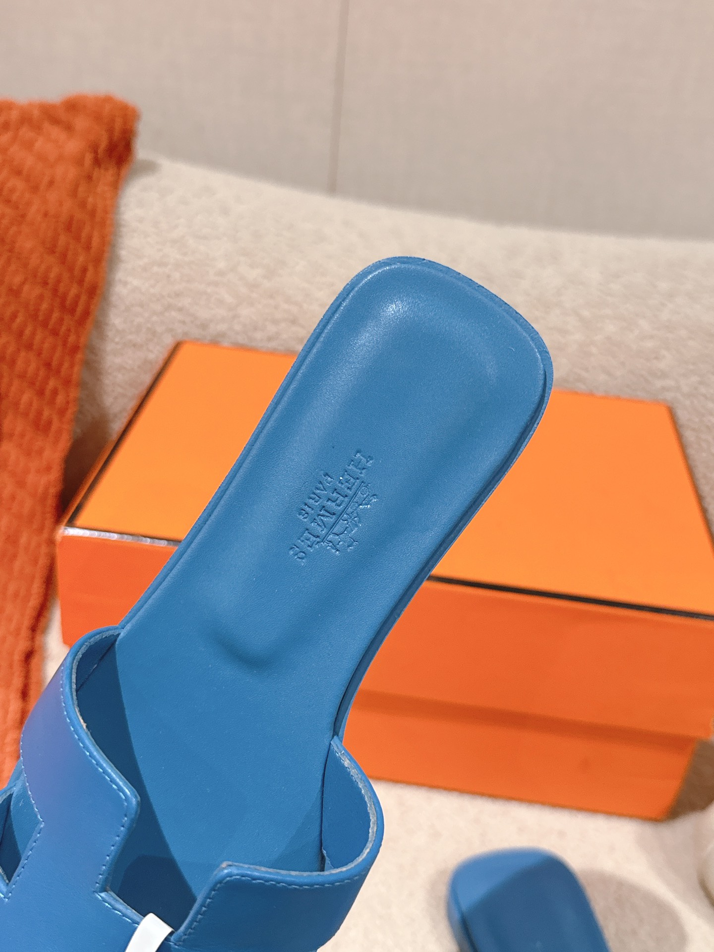 HERMES 02179