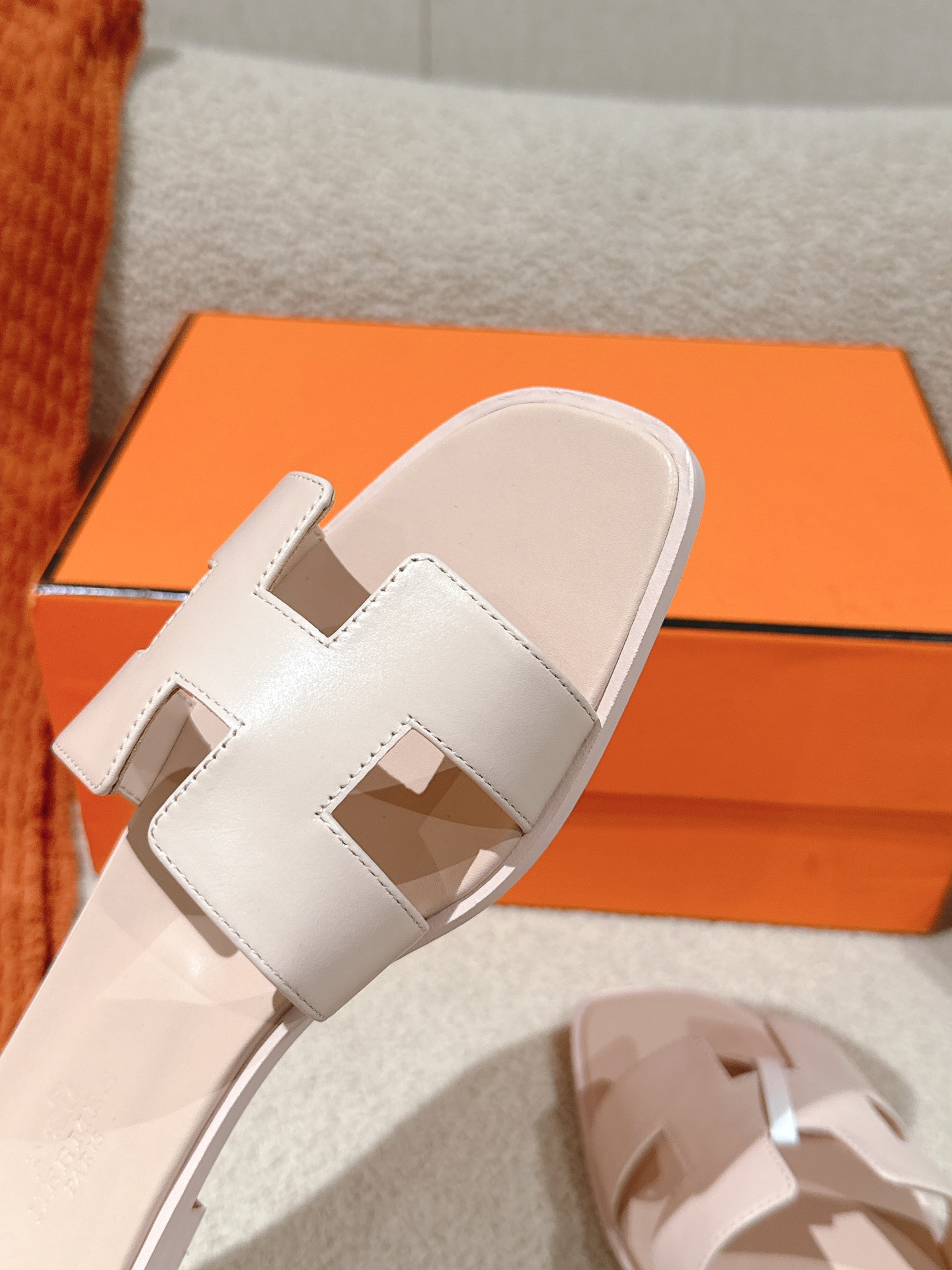 HERMES 02219